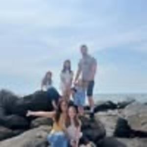 Meet your Posher, Rebecca